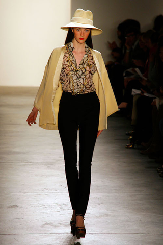 Illustration for article titled Erin Fetherston: Pretty, Wearable Clothes For The Young And Casual Heiress